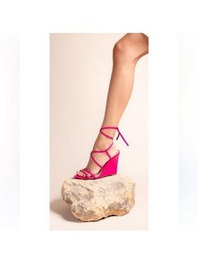Schultz hit pink lace up wedge sandals. Size 8